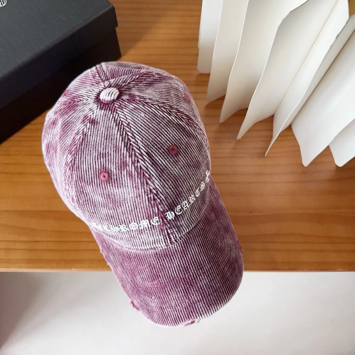 💰56 Chrome Hearts 💓Early autumn Korean style fashion retro distressed hole hat wear design versatile baseball cap peaked cap